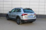 Серебряный Volkswagen Tiguan 1.4 AMT (150 л.с.) 4WD 2020 фото 7