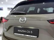 желтый Mazda CX-5 2.0 AT (150 л.с.) 4WD 2025 фото 9