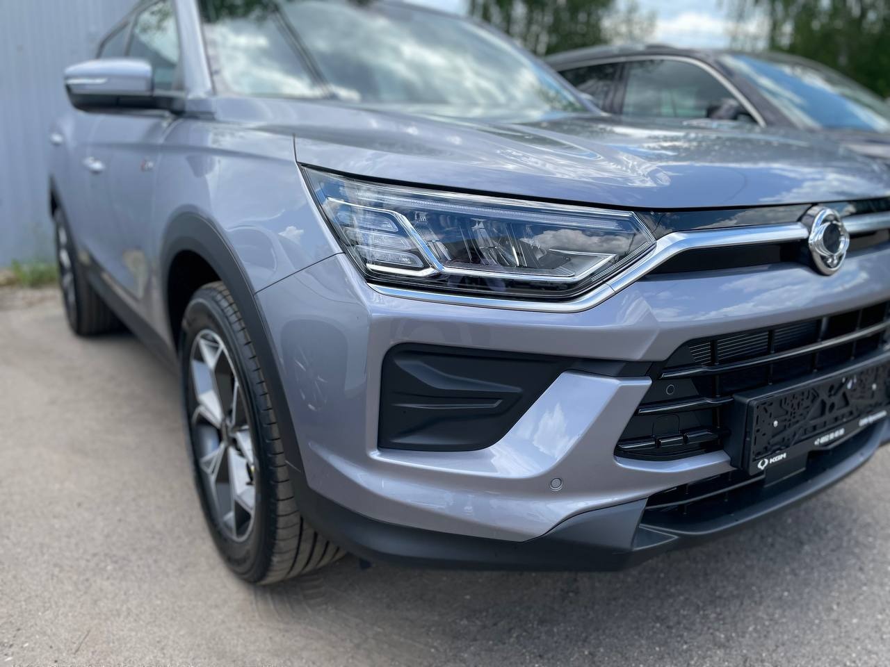 бежевый KGM Korando 1.5 AT (163 л.с.) 2025