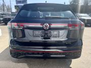 Черный Volkswagen Tiguan L Pro 2.0 AMT (220 л.с.) 4WD 2026 фото 5