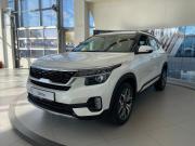 белый Kia Seltos 2.0 CVT (149 л.с.) 2022 фото 5