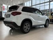 белый Suzuki Vitara 1.4 AT (140 л.с.) 4WD 2025 фото 2