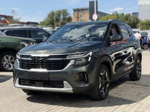 зеленый Kia Seltos, I Рестайлинг 1.5 CVT (115 л.с.) 2026