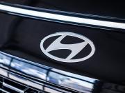 черный Hyundai Staria 1.6hyb AT (245 л.с.) 2026 фото 10