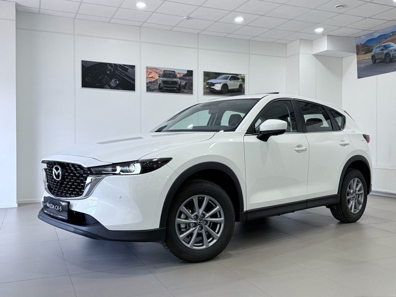 белый Mazda CX-5 2.0 AT (155 л.с.) 2025