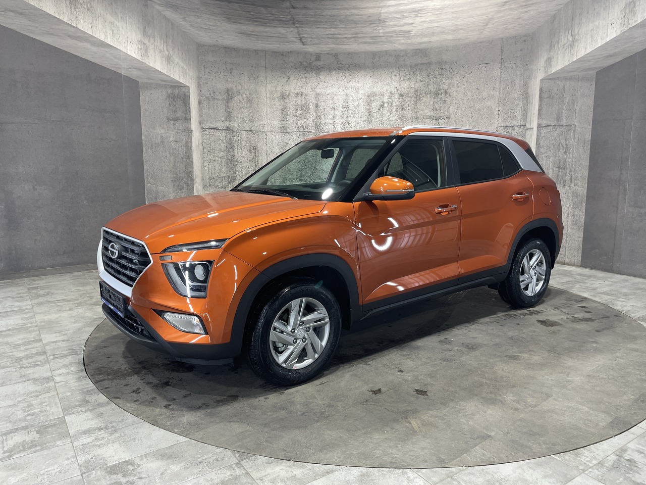 оранжевый Solaris HC 1.6 AT (123 л.с.) 2025